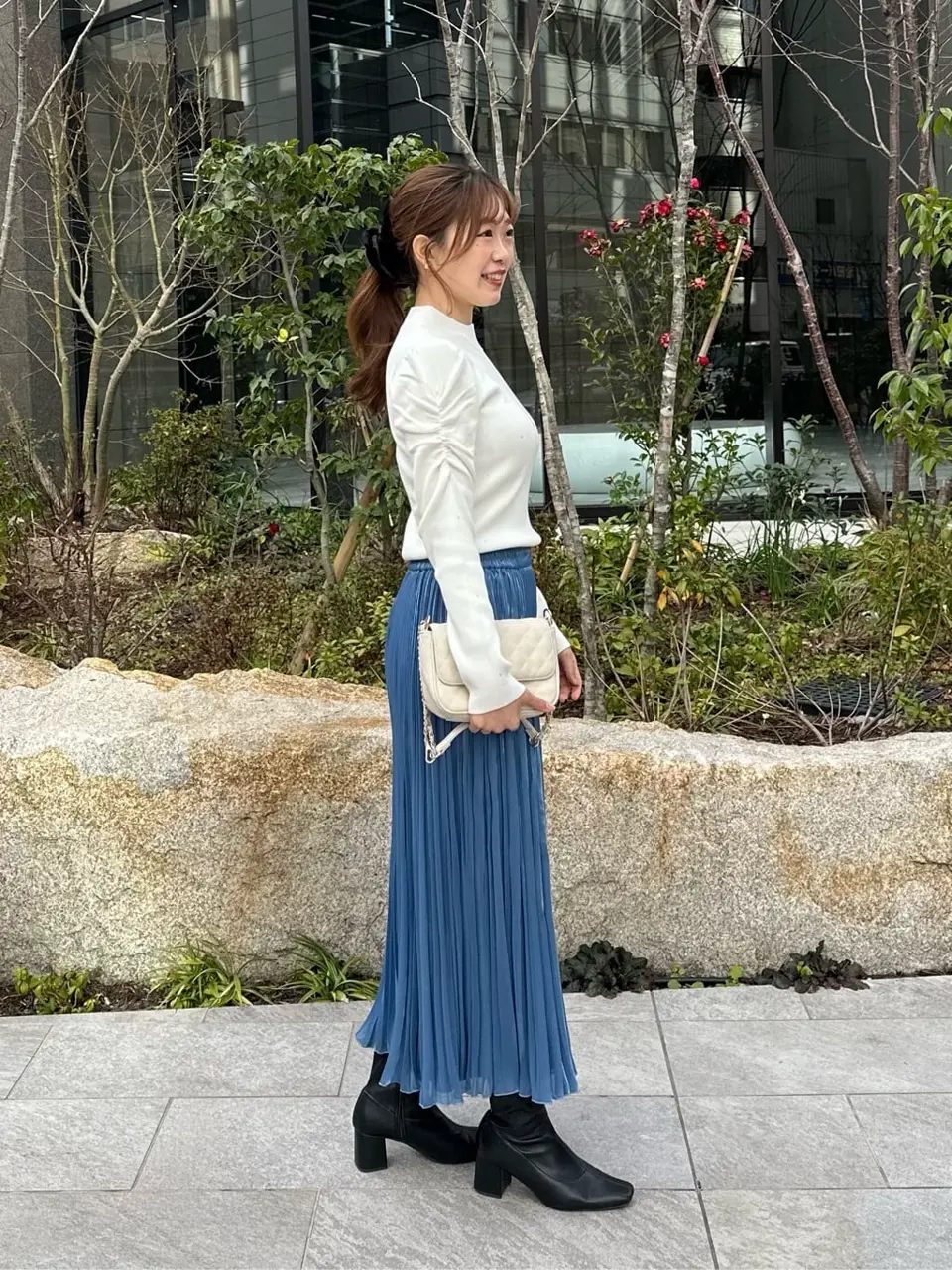 ANY SIS みぃ コーディネート画像