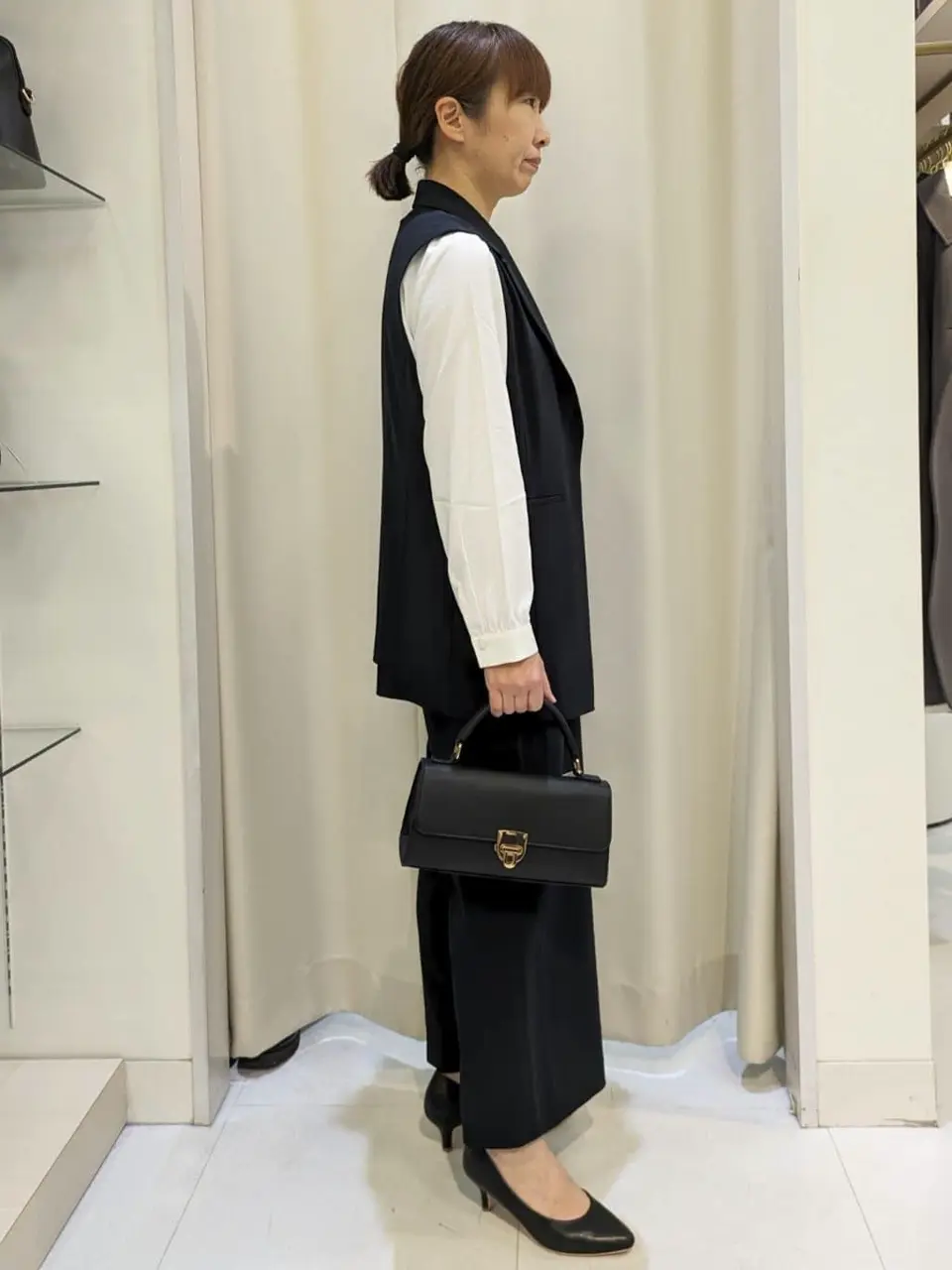 ANY SIS 坂野 コーディネート画像