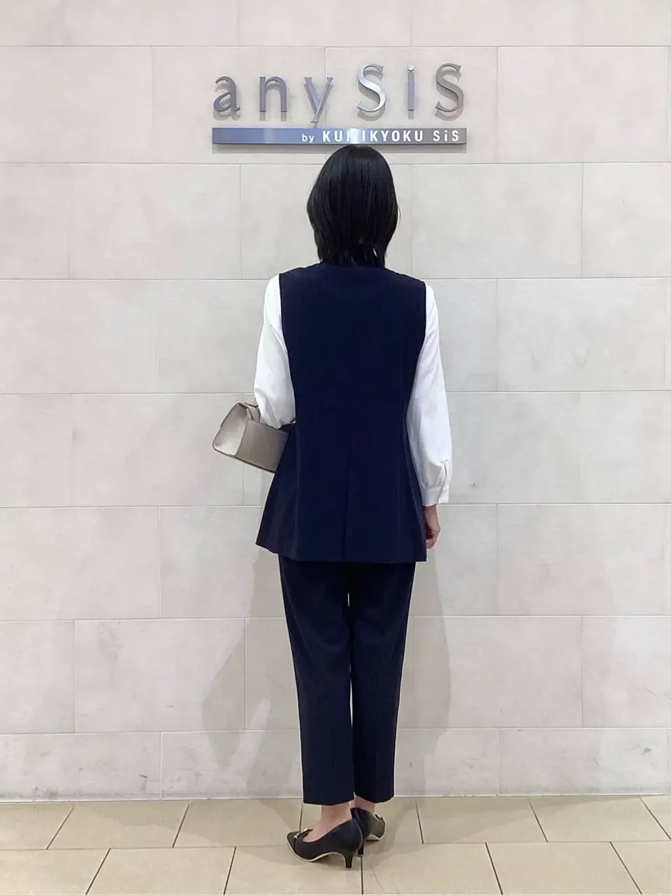 ANY SIS 藤森 コーディネート画像