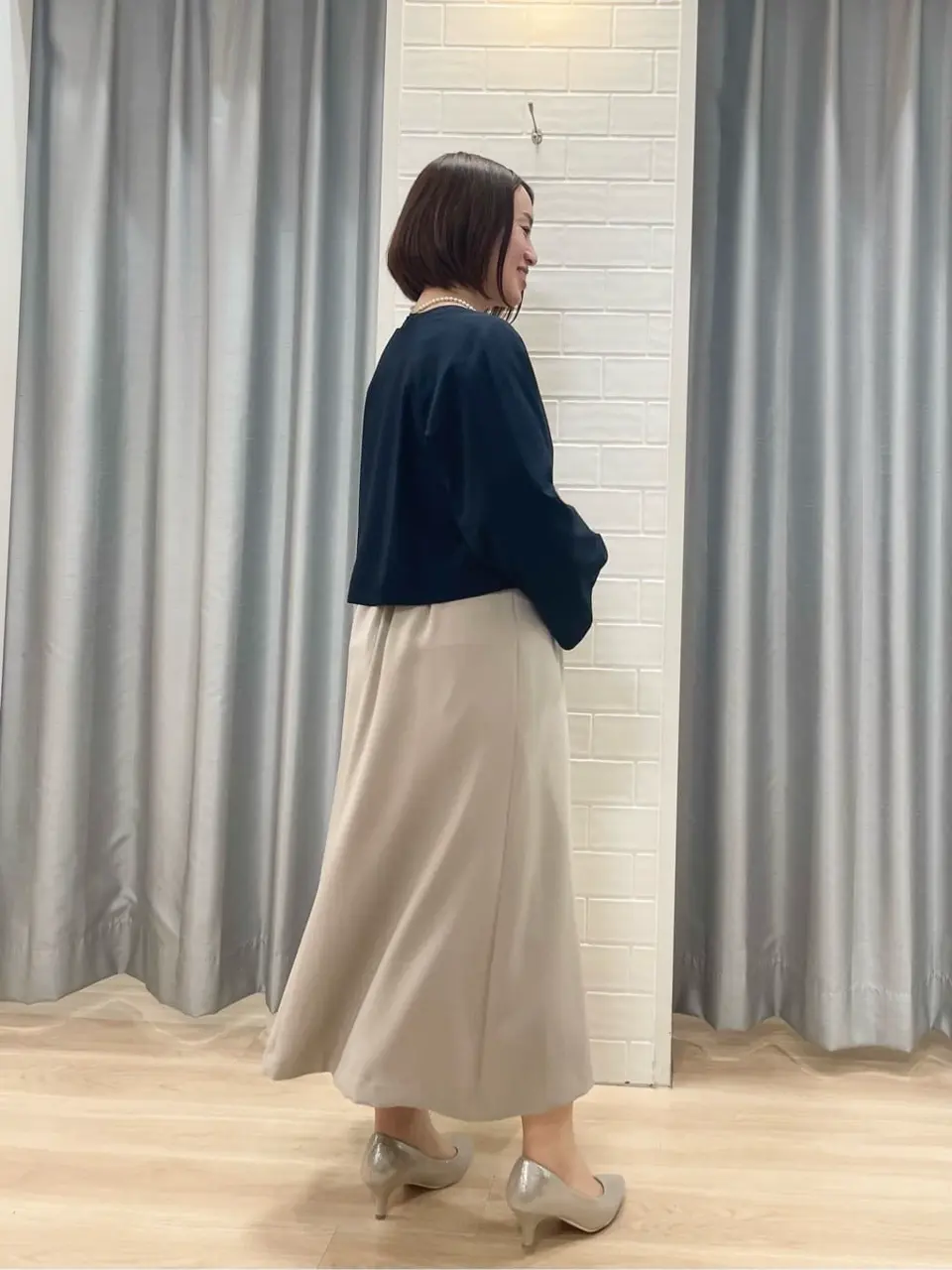 ANY SIS 丸岡 コーディネート画像