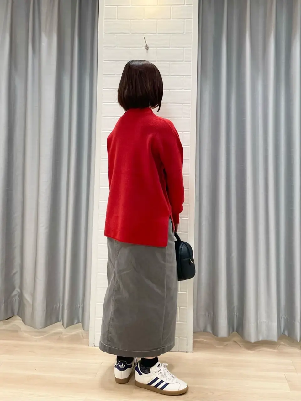 ANY SIS 丸岡 コーディネート画像