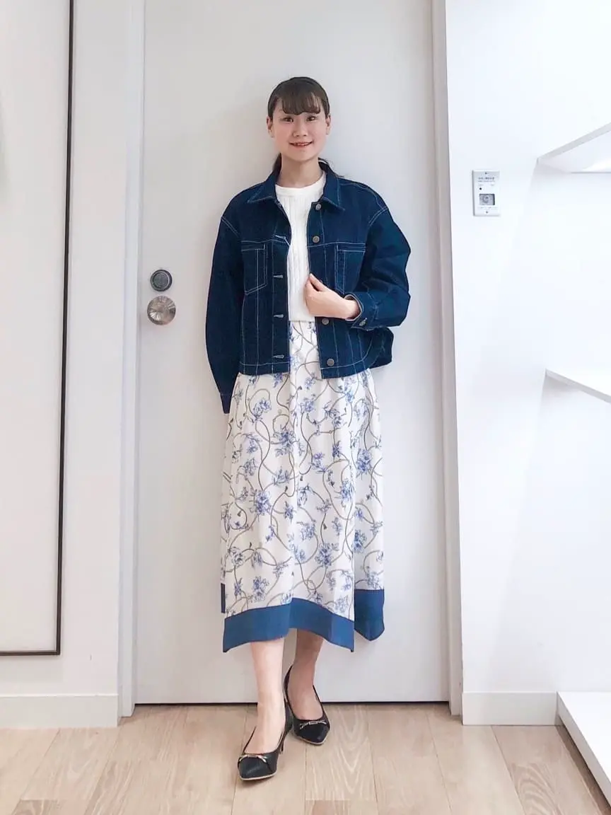 ANY SIS スタッフ コーディネート画像