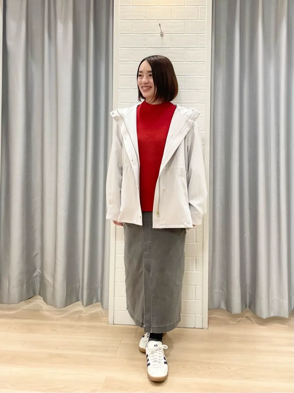 ANY SIS 丸岡 コーディネート画像