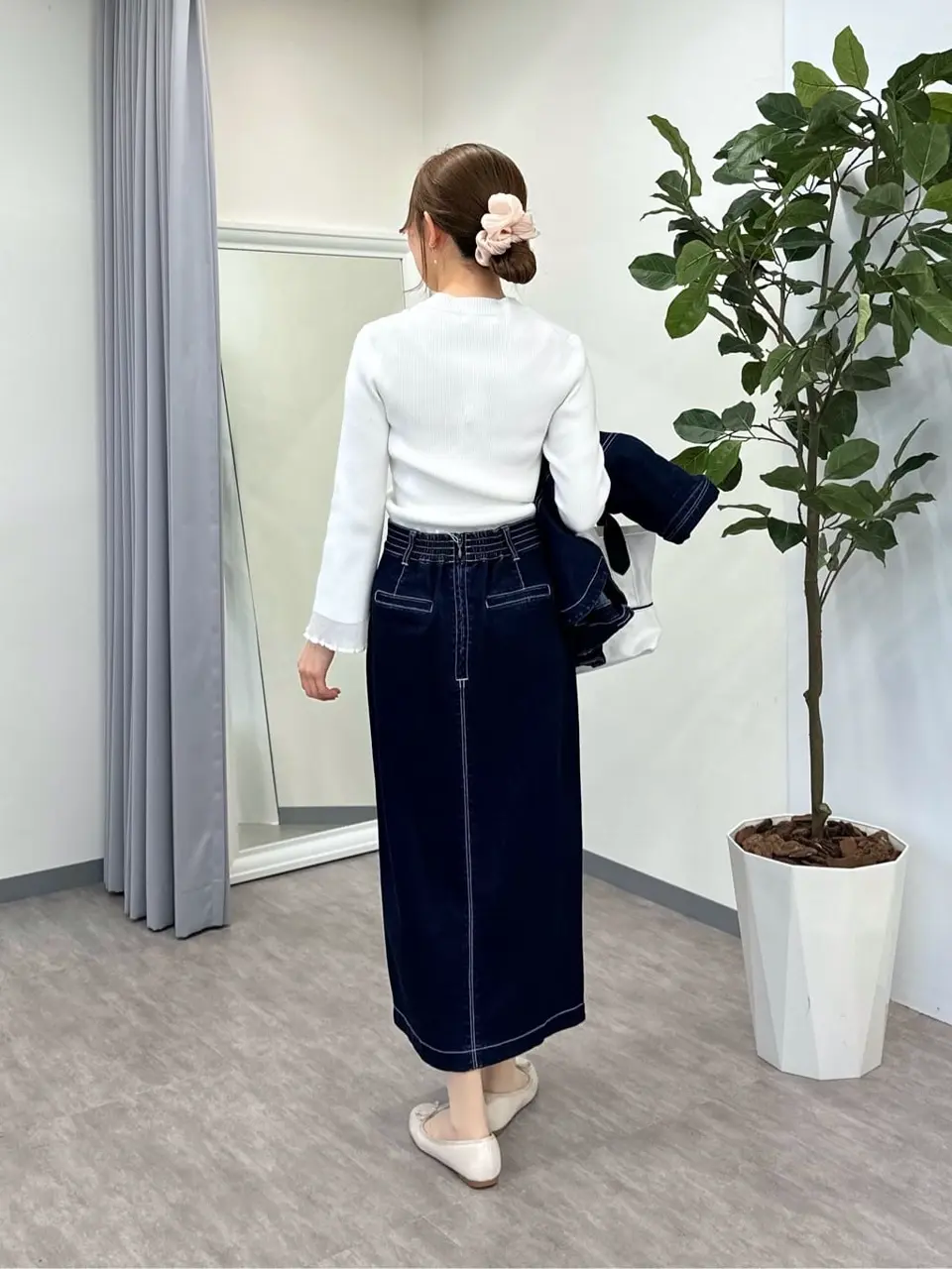 ANY SIS みぃ コーディネート画像