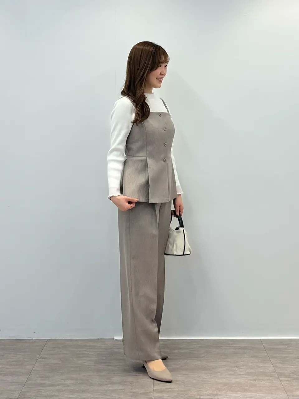 ANY SIS みぃ コーディネート画像