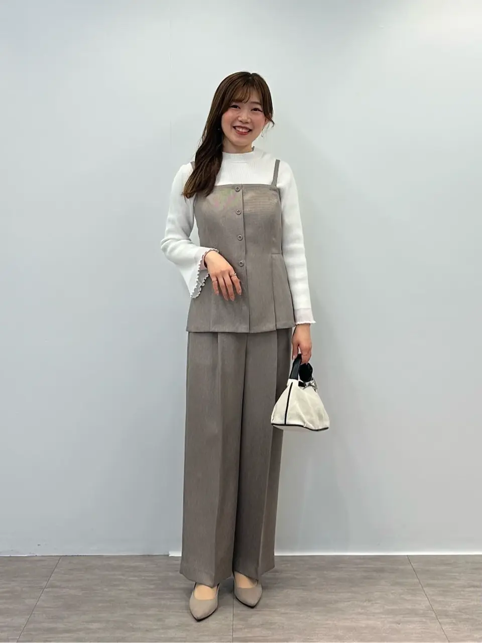 ANY SIS みぃ コーディネート画像