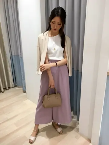 ANY SIS スタッフ コーディネート画像