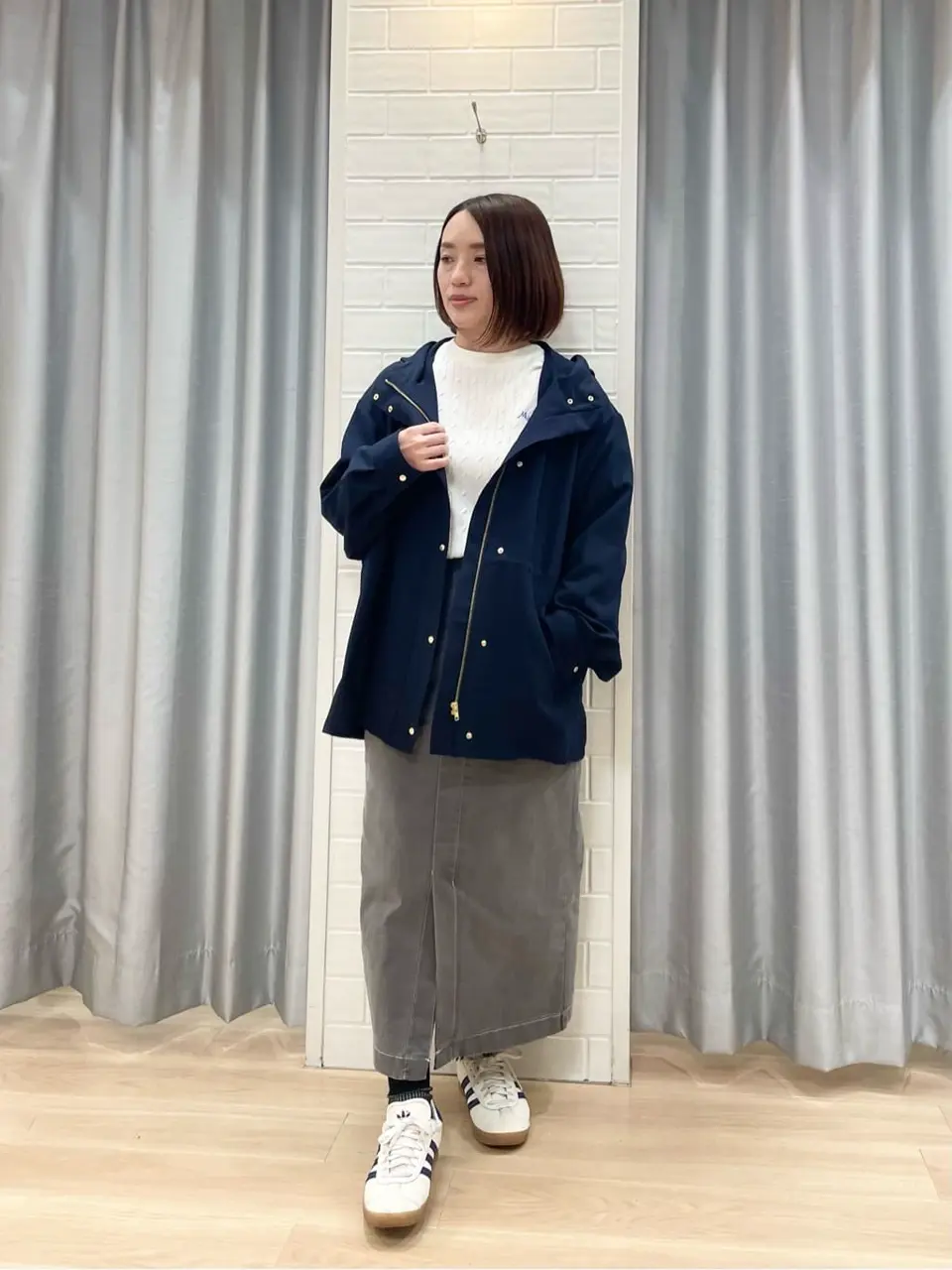 ANY SIS 丸岡 コーディネート画像