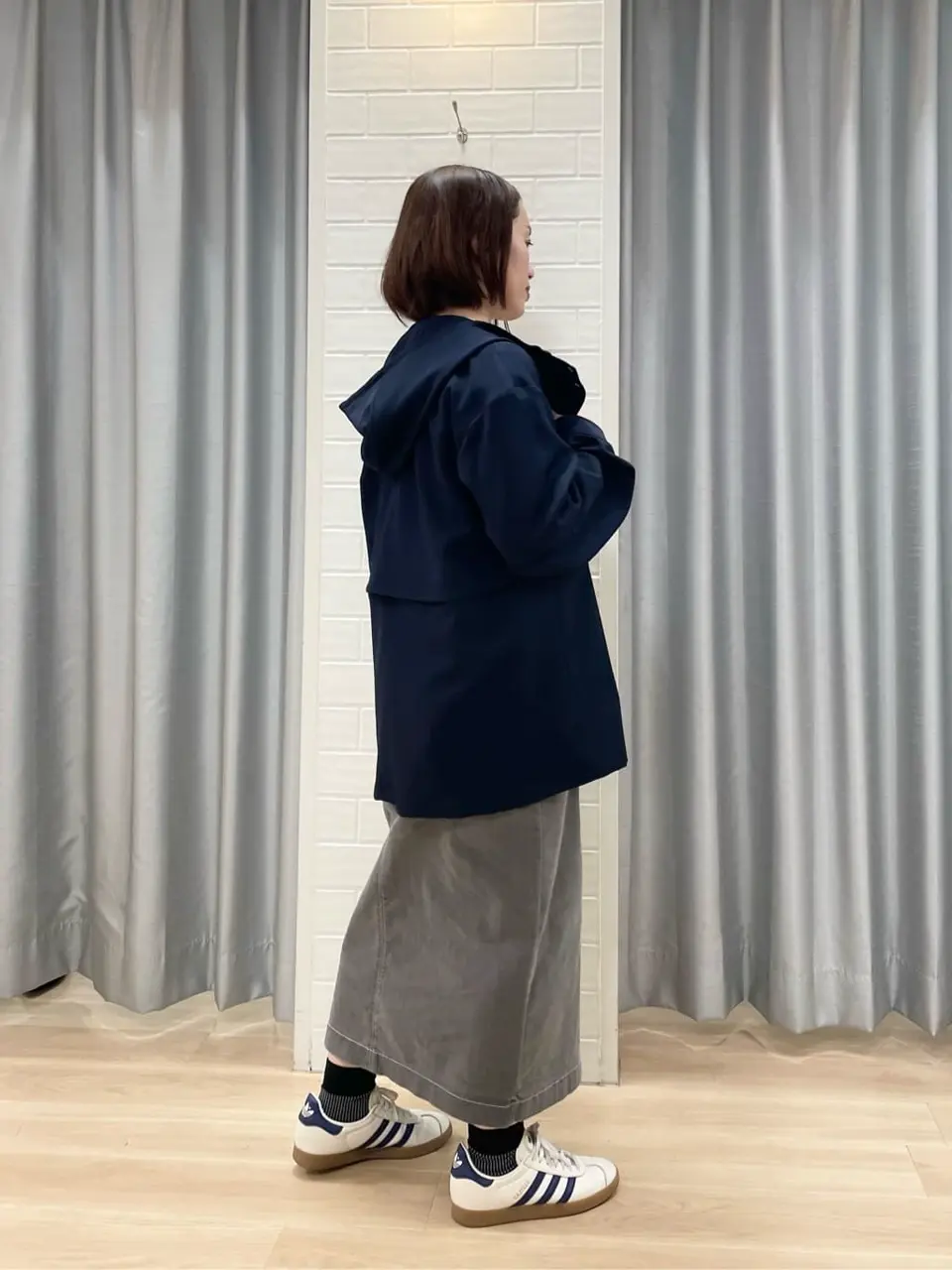 ANY SIS 丸岡 コーディネート画像