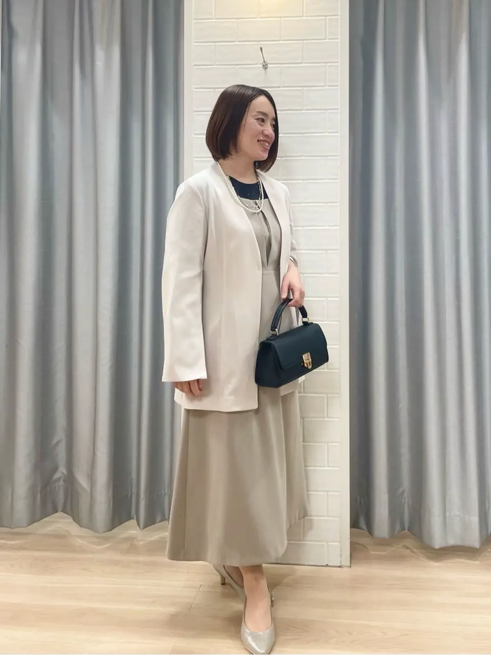 ANY SIS 丸岡 コーディネート画像