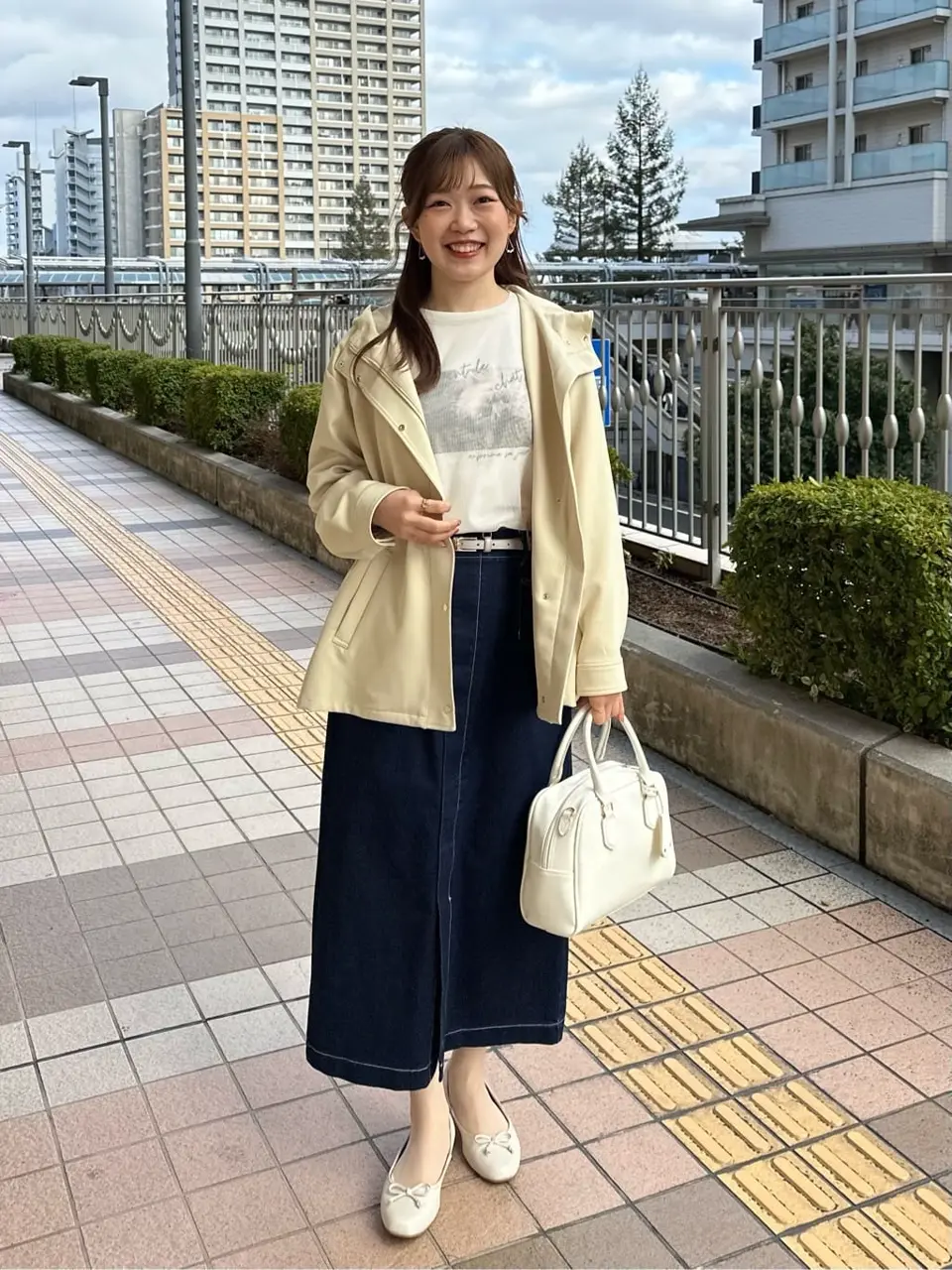 ANY SIS みぃ コーディネート画像