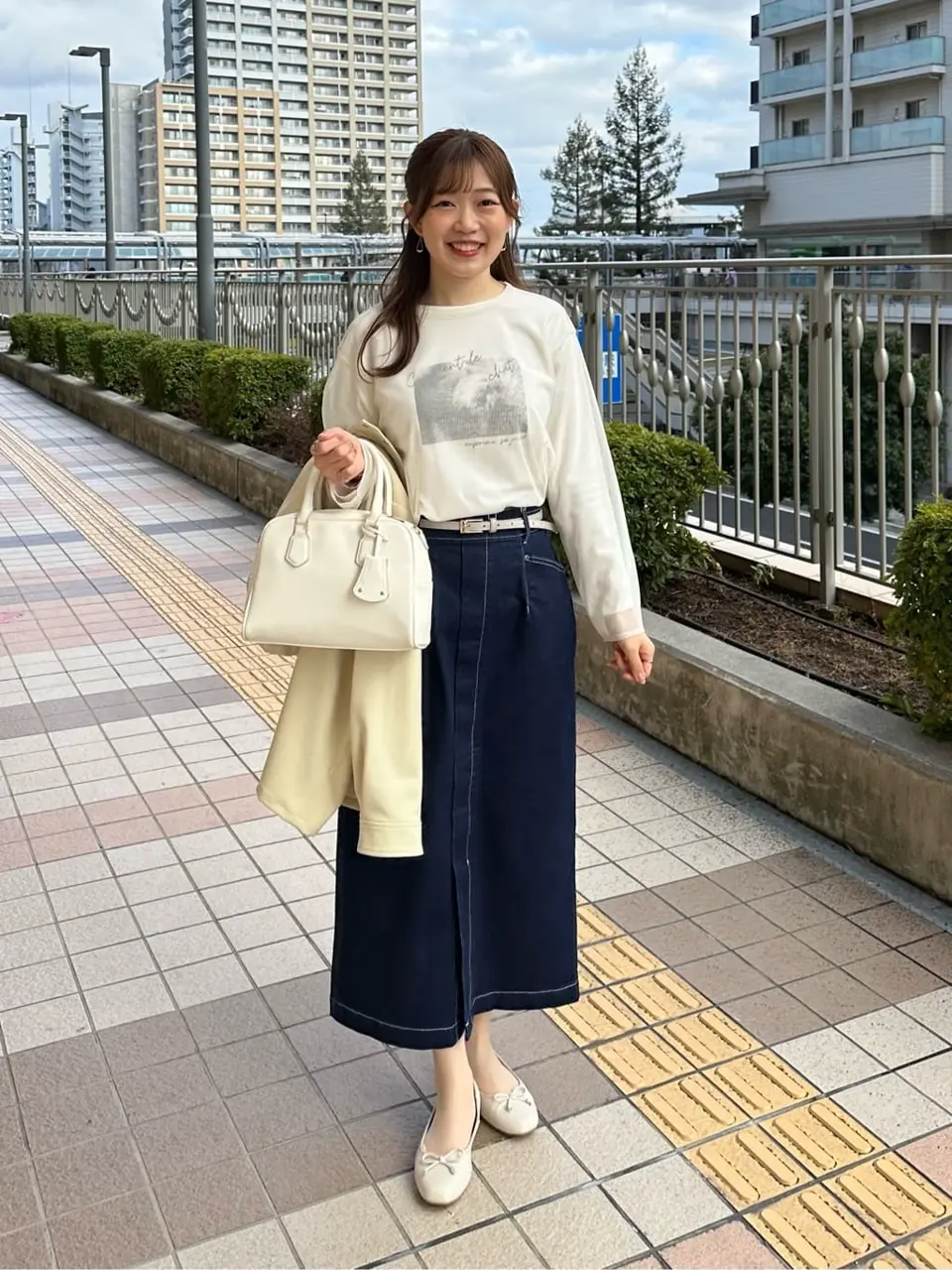 ANY SIS みぃ コーディネート画像