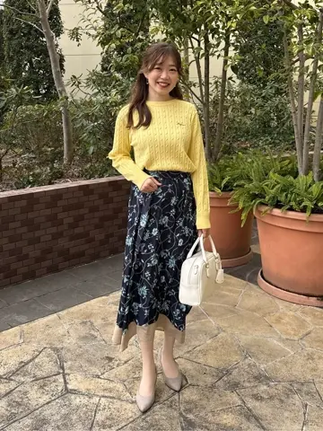 ANY SIS みぃ コーディネート画像