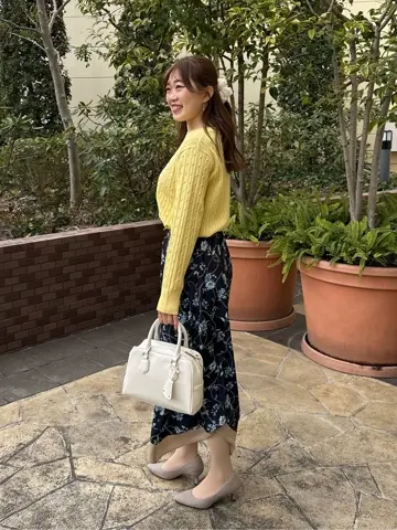 ANY SIS みぃ コーディネート画像