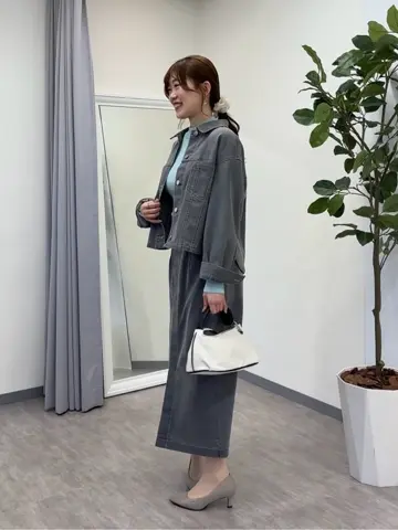 ANY SIS みぃ コーディネート画像