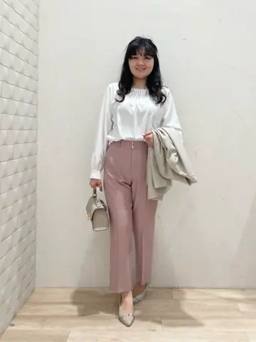 ANY SIS 川根　彩 コーディネート画像