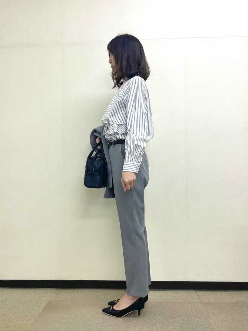 ANY SIS 小山 コーディネート画像