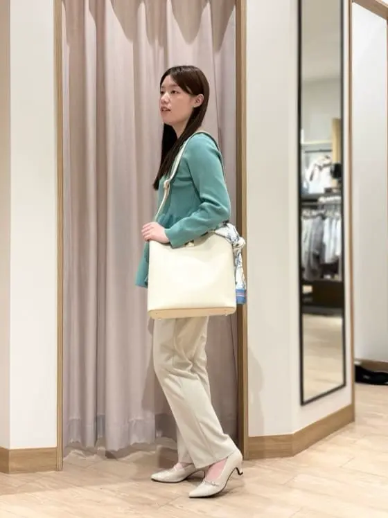 ANY SIS 濱口 コーディネート画像