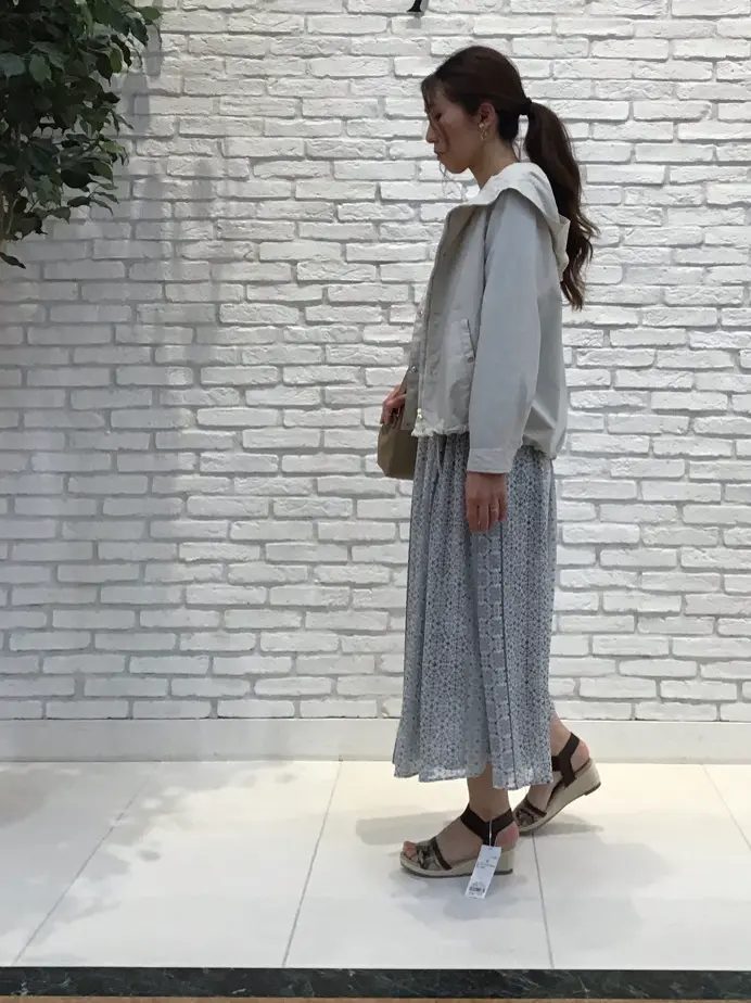 ANY SIS 東海林 コーディネート画像