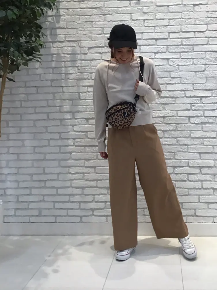 ANY SIS 東海林 コーディネート画像