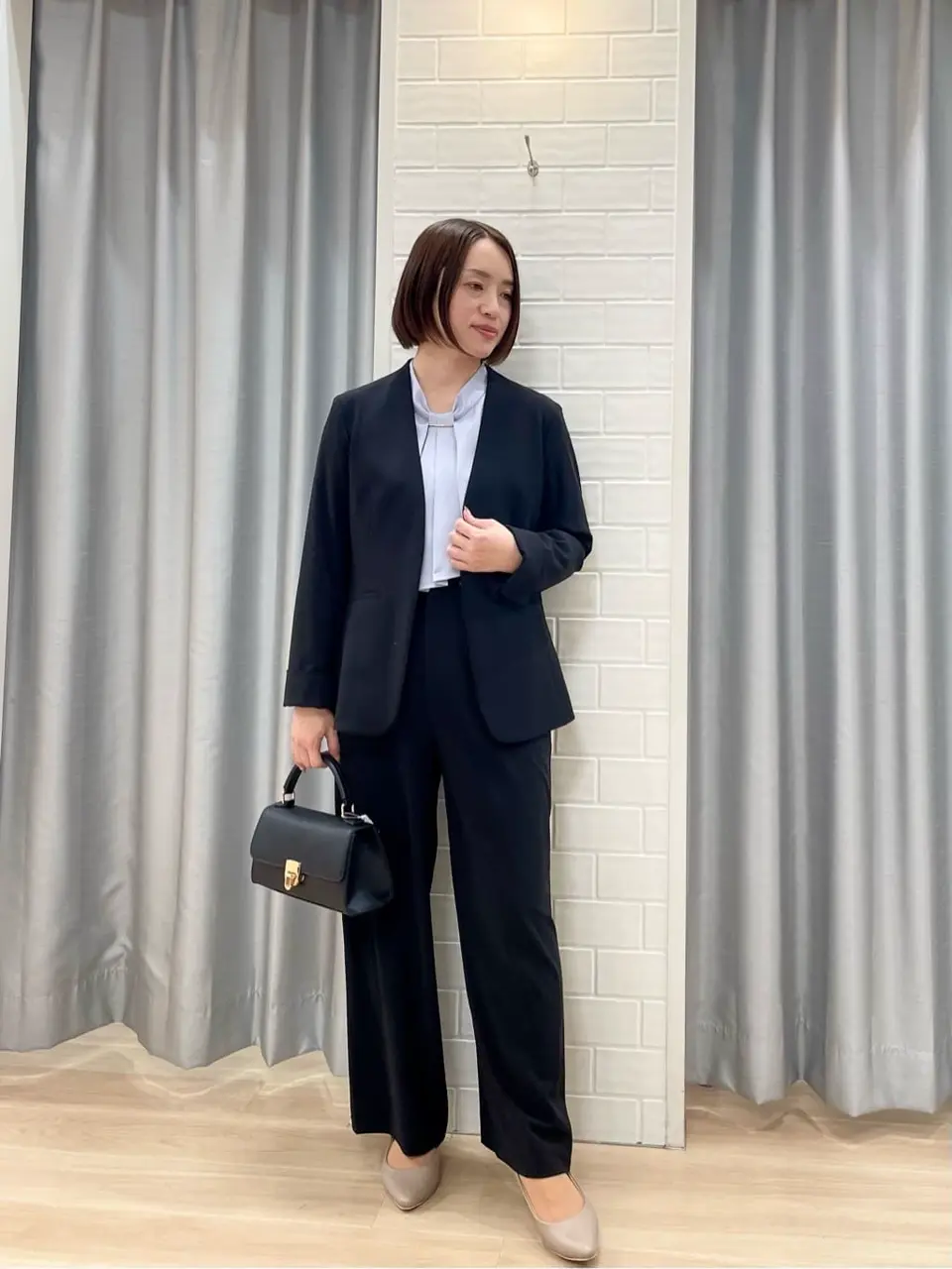 ANY SIS 丸岡 コーディネート画像