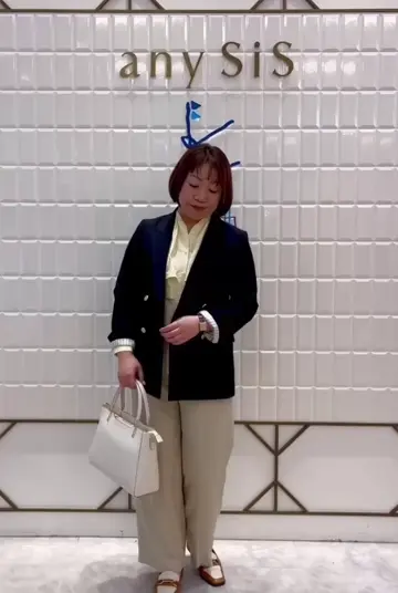 ANY SIS 中山 コーディネート画像