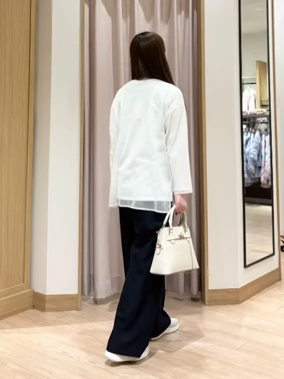 ANY SIS 濱口 コーディネート画像