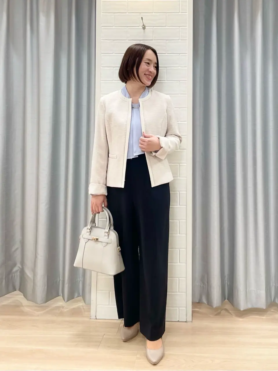 ANY SIS 丸岡 コーディネート画像