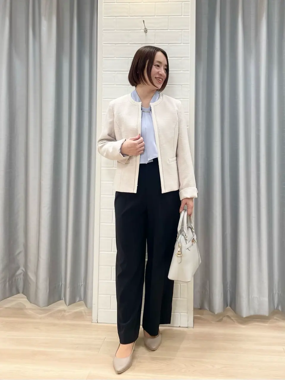 ANY SIS 丸岡 コーディネート画像