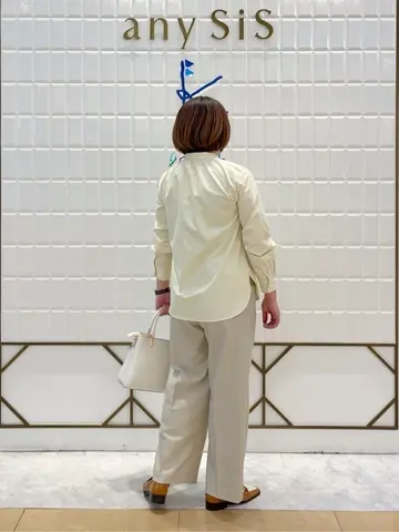 ANY SIS 中山 コーディネート画像