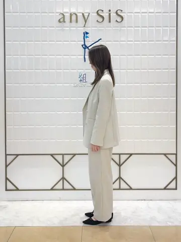 ANY SIS 上田 コーディネート画像