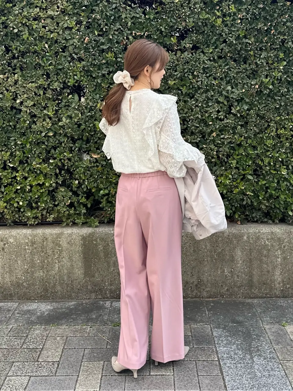 ANY SIS みぃ コーディネート画像