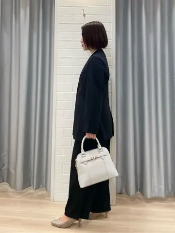 ANY SIS 丸岡 コーディネート画像