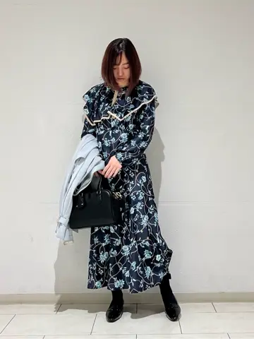 ANY SIS 村上 コーディネート画像