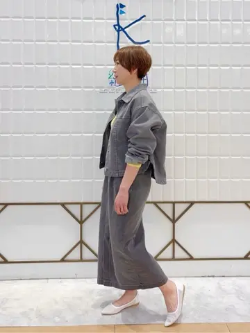 ANY SIS 井上 コーディネート画像