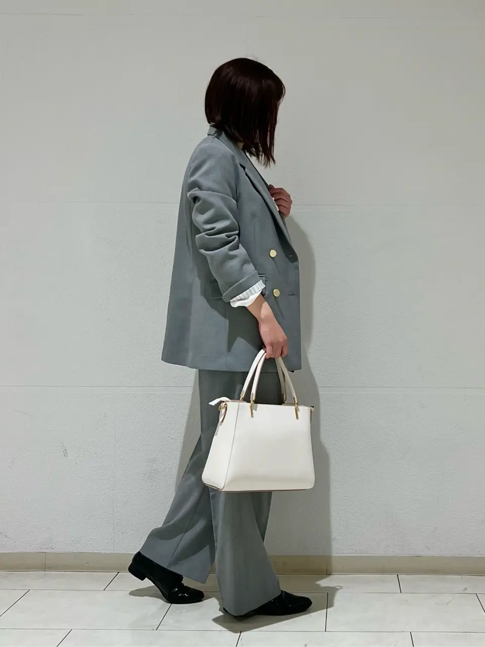 ANY SIS 村上 コーディネート画像