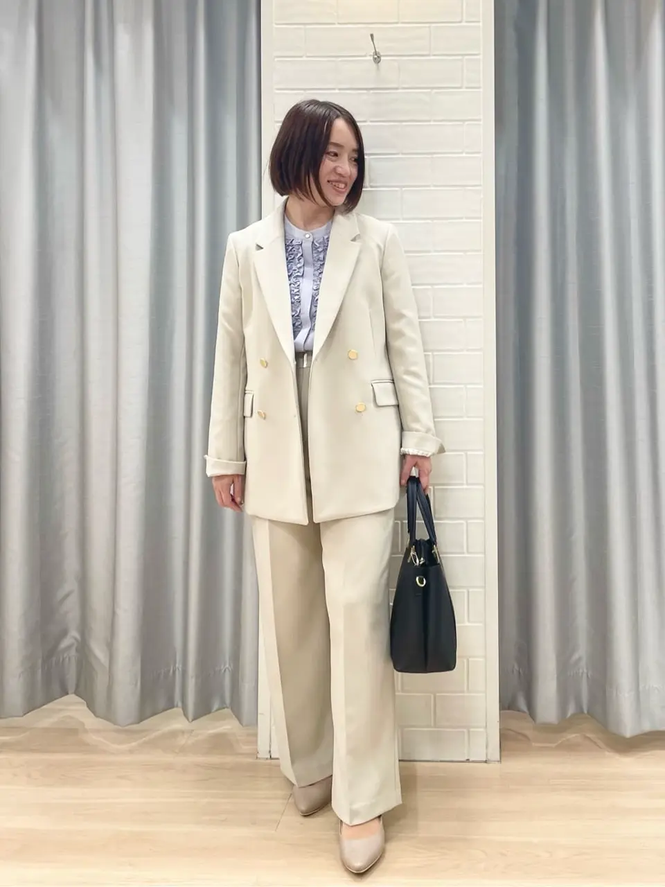 ANY SIS 丸岡 コーディネート画像