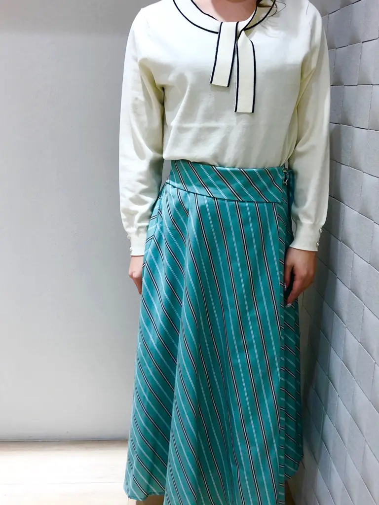 ANY SIS 土居 コーディネート画像