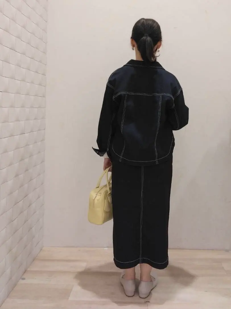 ANY SIS 西出 コーディネート画像