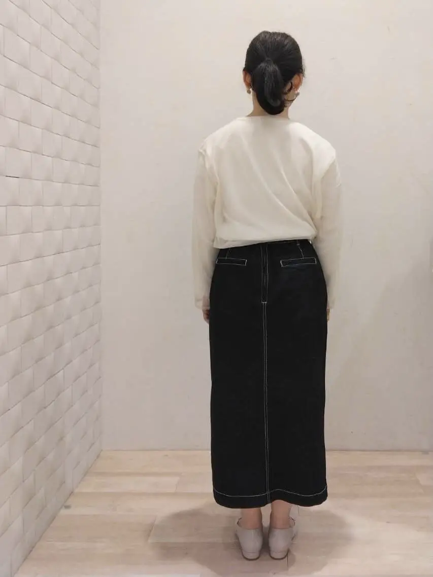 ANY SIS 西出 コーディネート画像