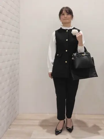 ANY SIS 西出 コーディネート画像