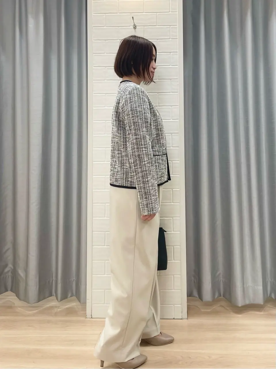 ANY SIS 丸岡 コーディネート画像