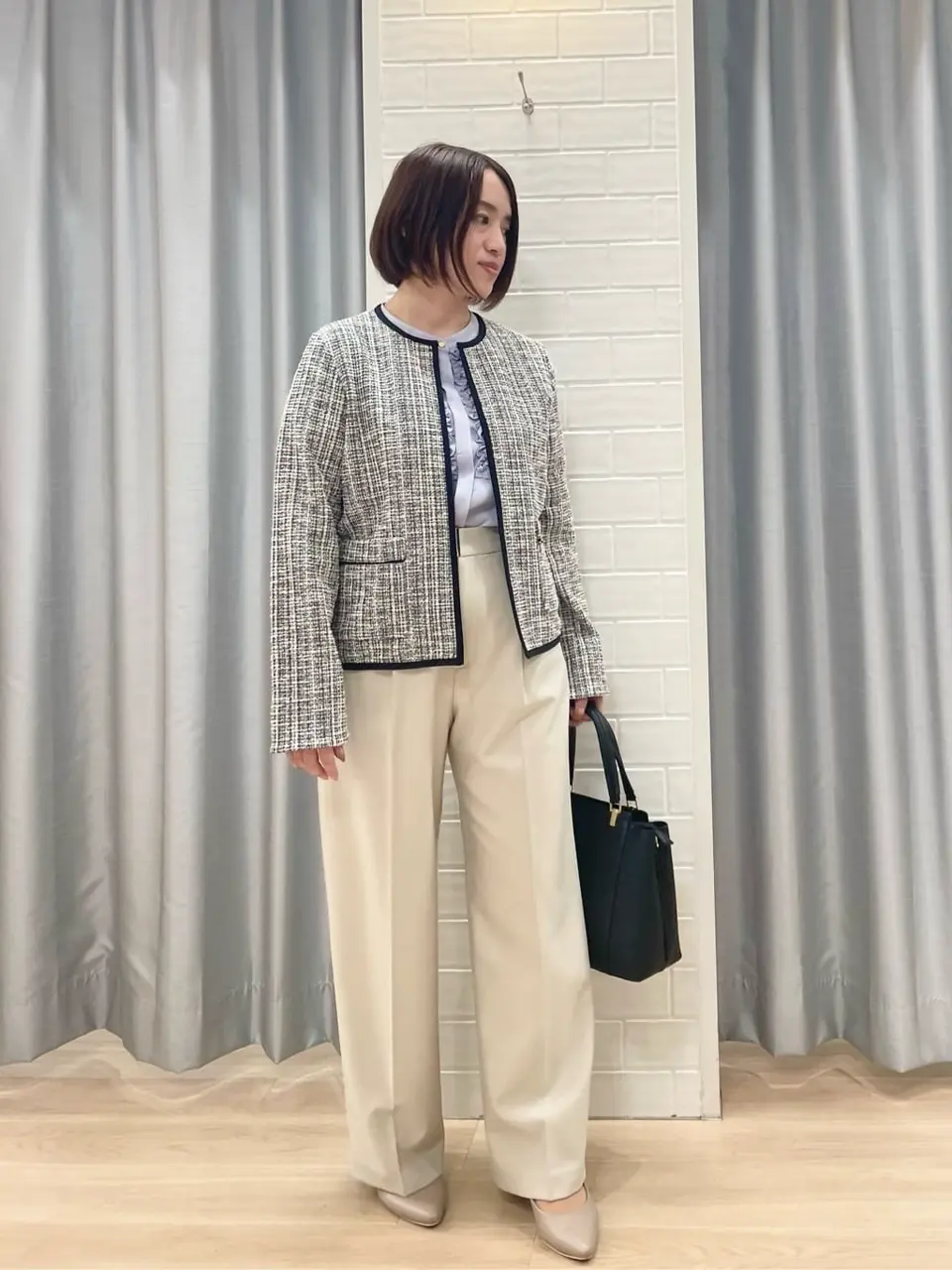 ANY SIS 丸岡 コーディネート画像