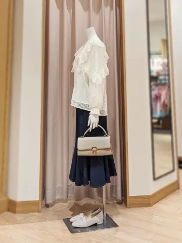 ANY SIS 岩田 コーディネート画像