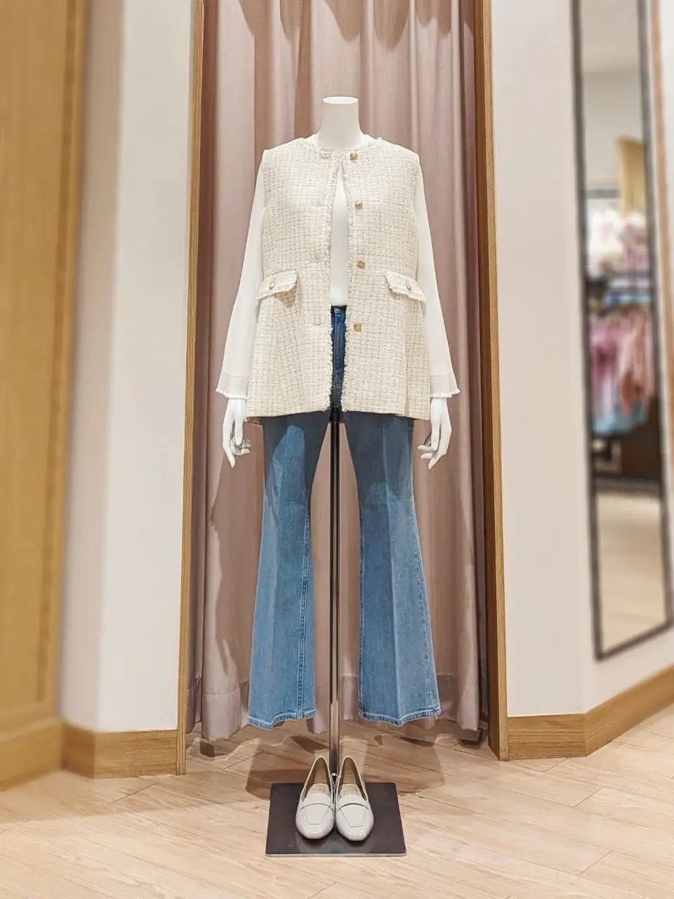 ANY SIS 岩田 コーディネート画像