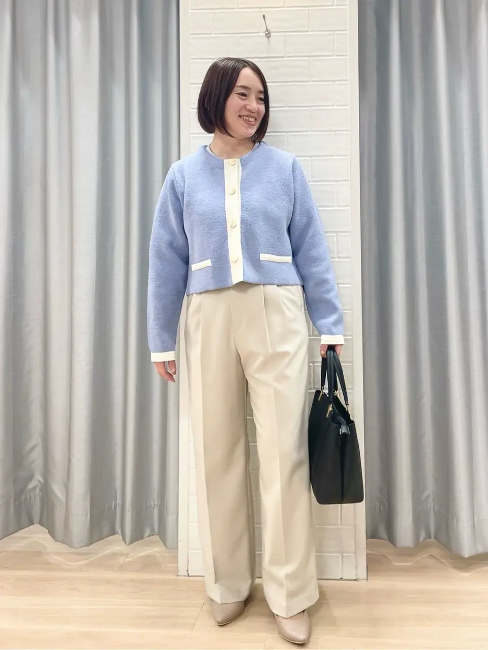 ANY SIS 丸岡 コーディネート画像