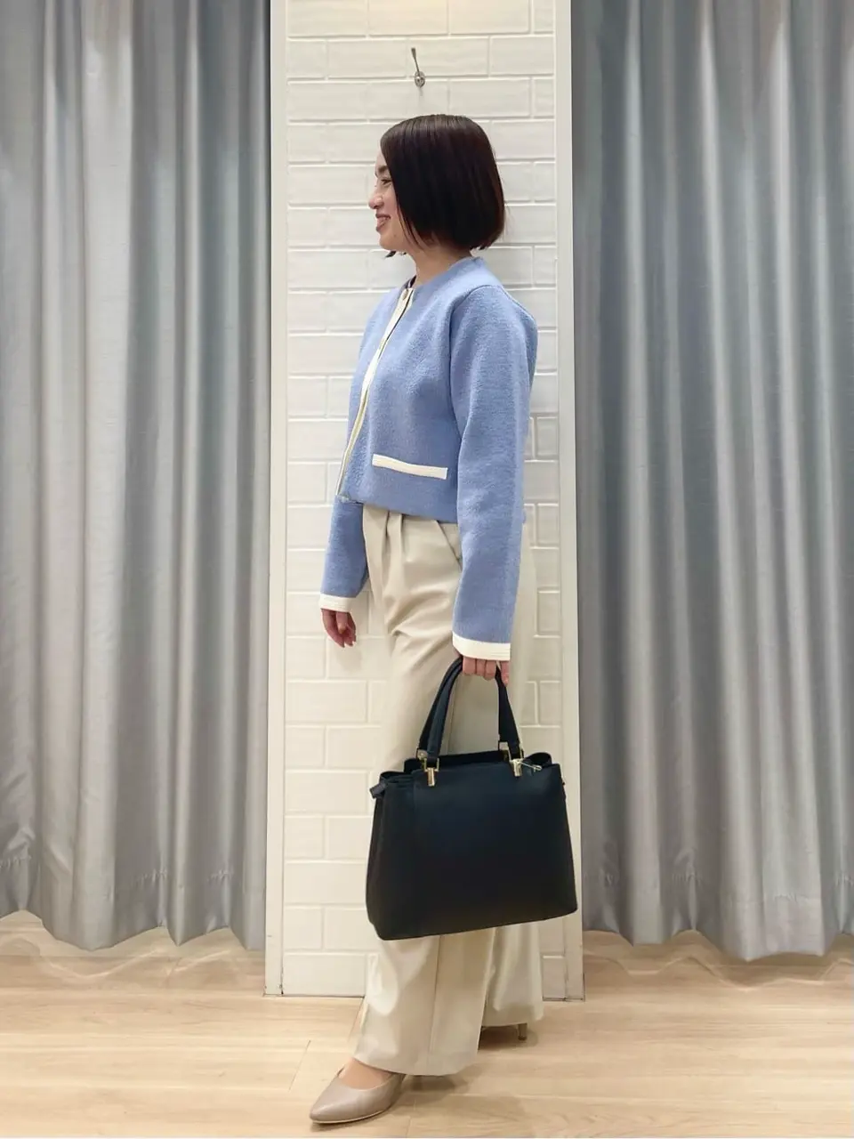 ANY SIS 丸岡 コーディネート画像