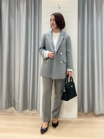 ANY SIS 丸岡 コーディネート画像