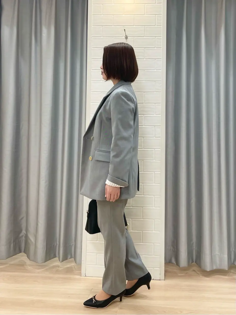 ANY SIS 丸岡 コーディネート画像