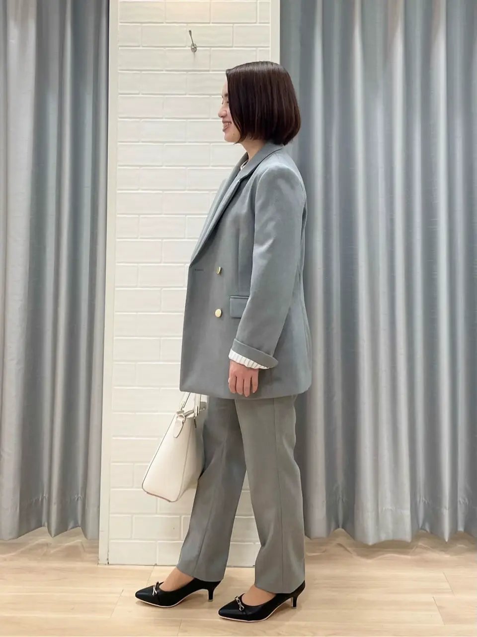 ANY SIS 丸岡 コーディネート画像